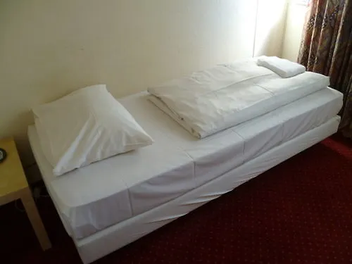 **  Domo Hotel Mondial Dusseldorf Germany