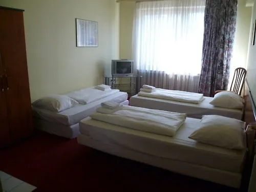 Domo Hotel Mondial Dusseldorf