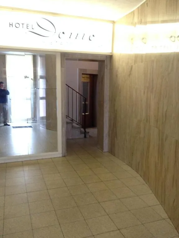 Domo Hotel Mondial Dusseldorf 2*,